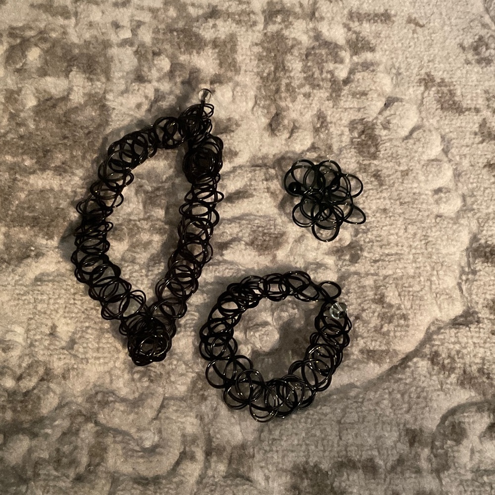 Black old school 90’s Choker, Bracelet & Ring Set